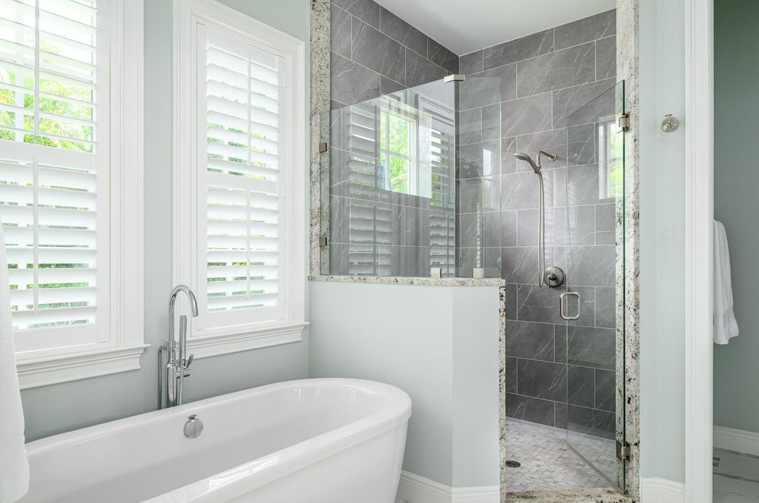 На продажу: $1,800,000 (3 спален, 3 ванн, 2647 Квадратных фут)