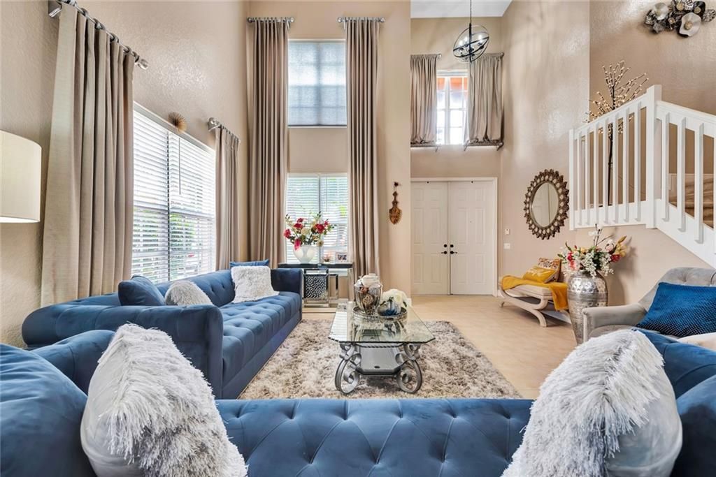 For Sale: $615,000 (3 beds, 2 baths, 2764 Square Feet)