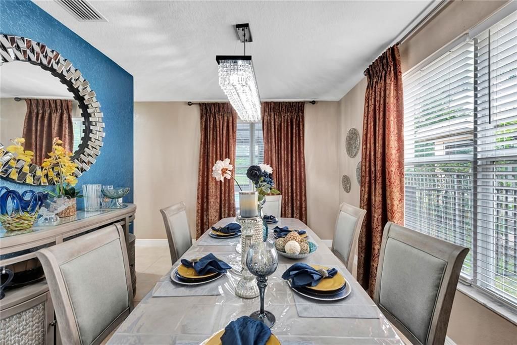 For Sale: $615,000 (3 beds, 2 baths, 2764 Square Feet)