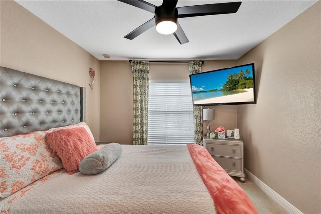 For Sale: $615,000 (3 beds, 2 baths, 2764 Square Feet)