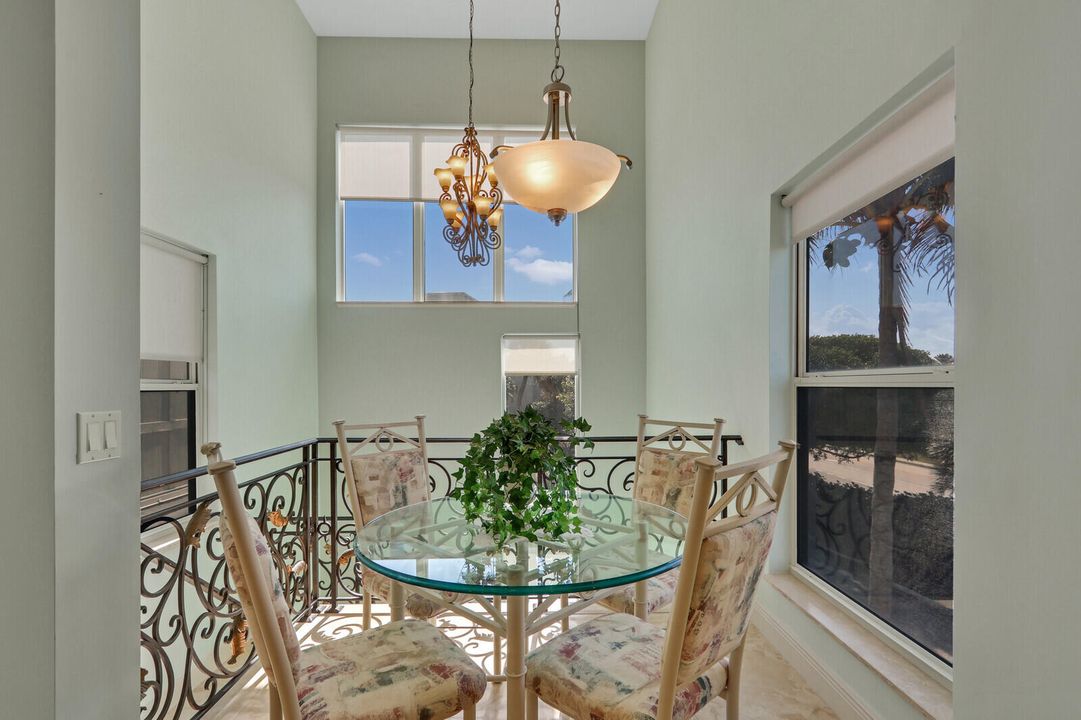 For Rent: $4,000 (2 beds, 2 baths, 1825 Square Feet)