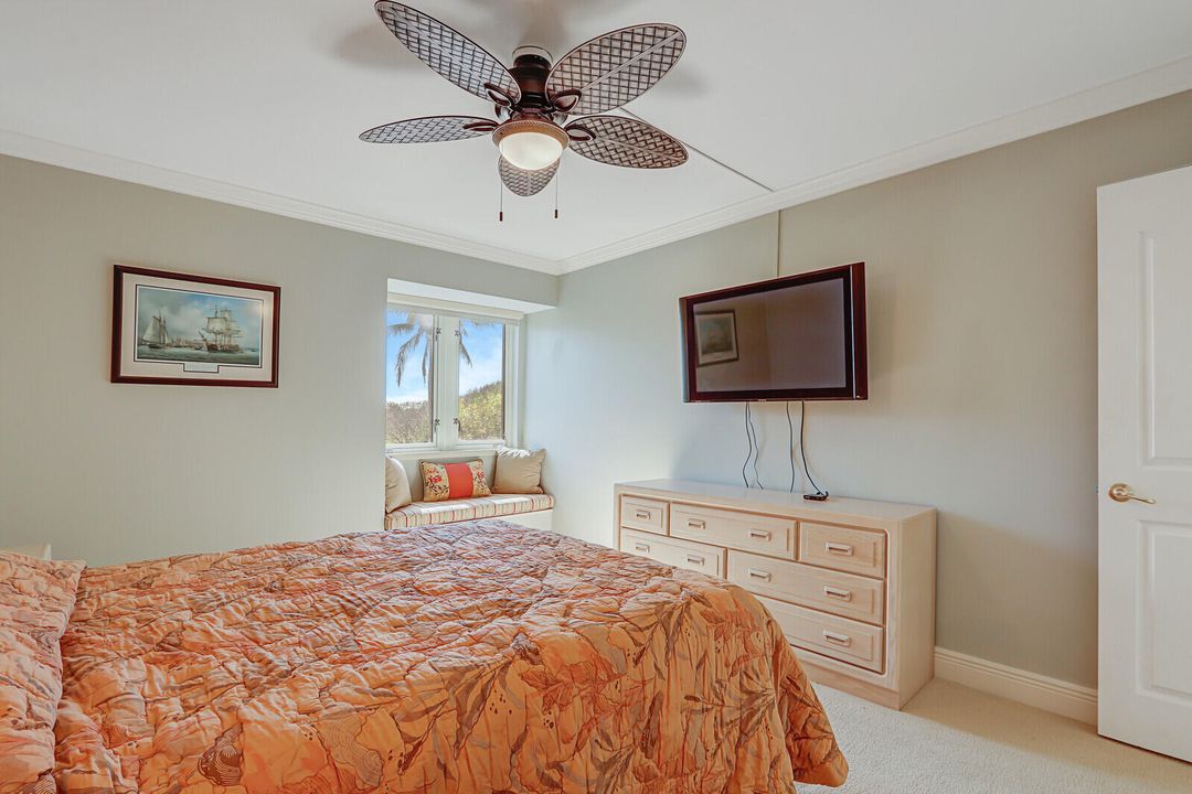 For Rent: $4,000 (2 beds, 2 baths, 1825 Square Feet)