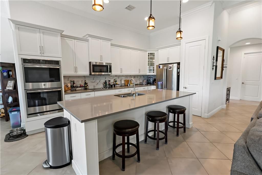 На продажу: $795,000 (3 спален, 3 ванн, 2742 Квадратных фут)