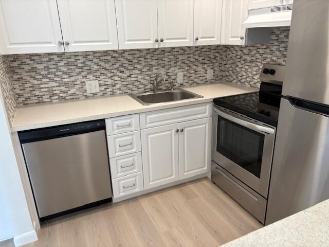 待售: $99,000 (1 贝兹, 1 浴室, 715 平方英尺)