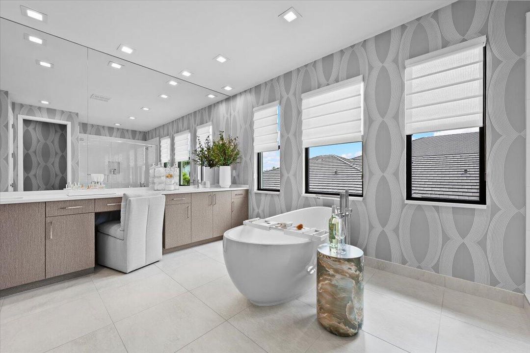 Под контрактом: $1,425,900 (4 спален, 5 ванн, 3656 Квадратных фут)