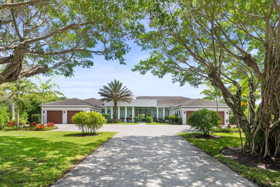 En Venta: $6,850,000 (5 camas, 6 baños, 7444 Pies cuadrados)