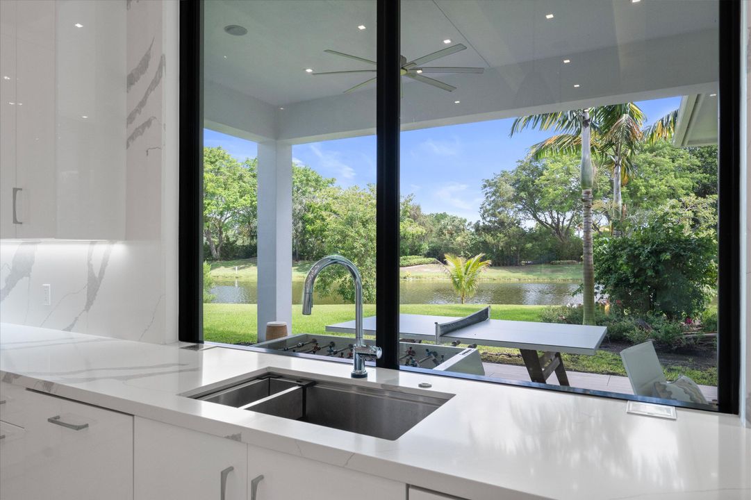 En Venta: $6,850,000 (5 camas, 6 baños, 7444 Pies cuadrados)