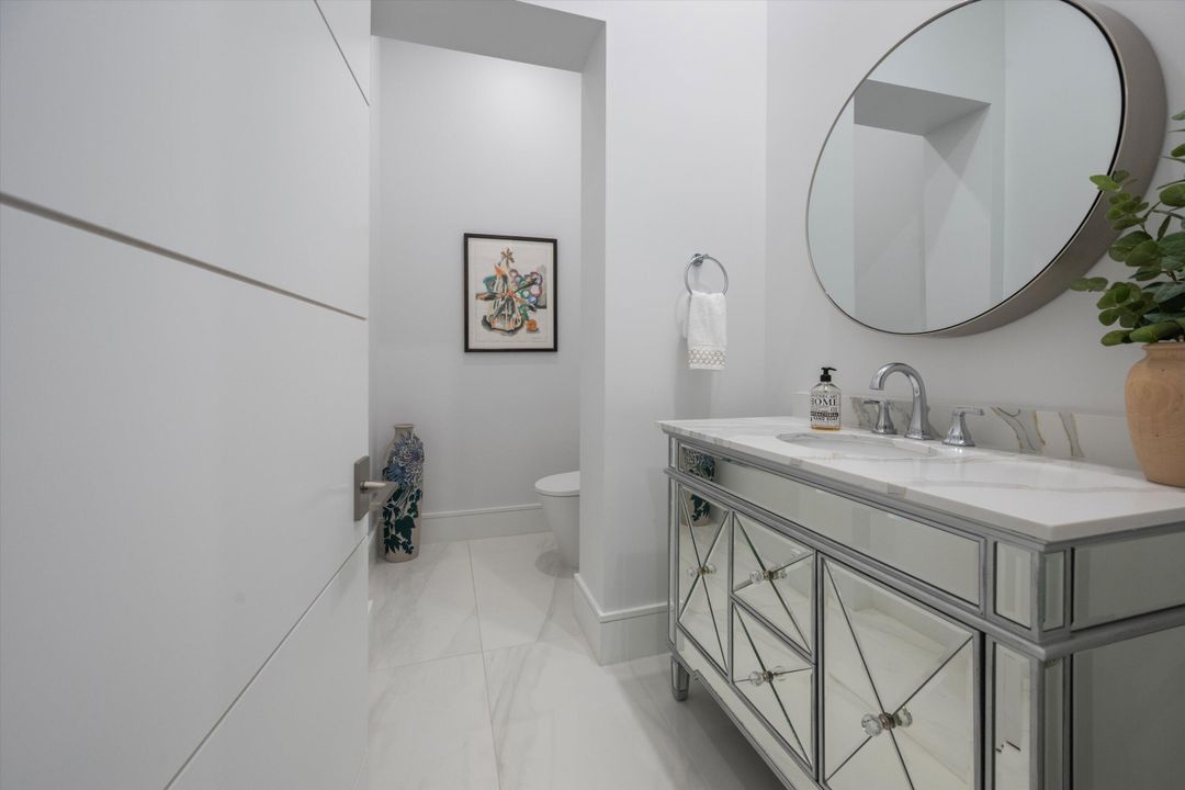 En Venta: $6,850,000 (5 camas, 6 baños, 7444 Pies cuadrados)