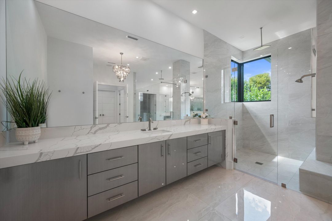 En Venta: $6,850,000 (5 camas, 6 baños, 7444 Pies cuadrados)