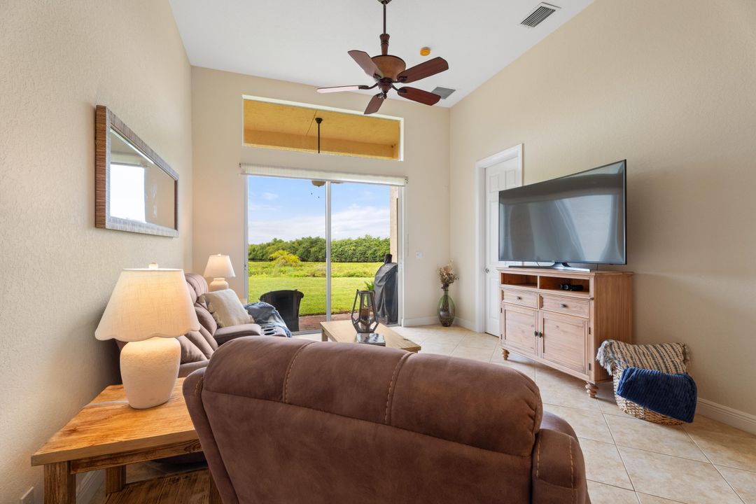 待售: $590,000 (2 贝兹, 2 浴室, 1513 平方英尺)