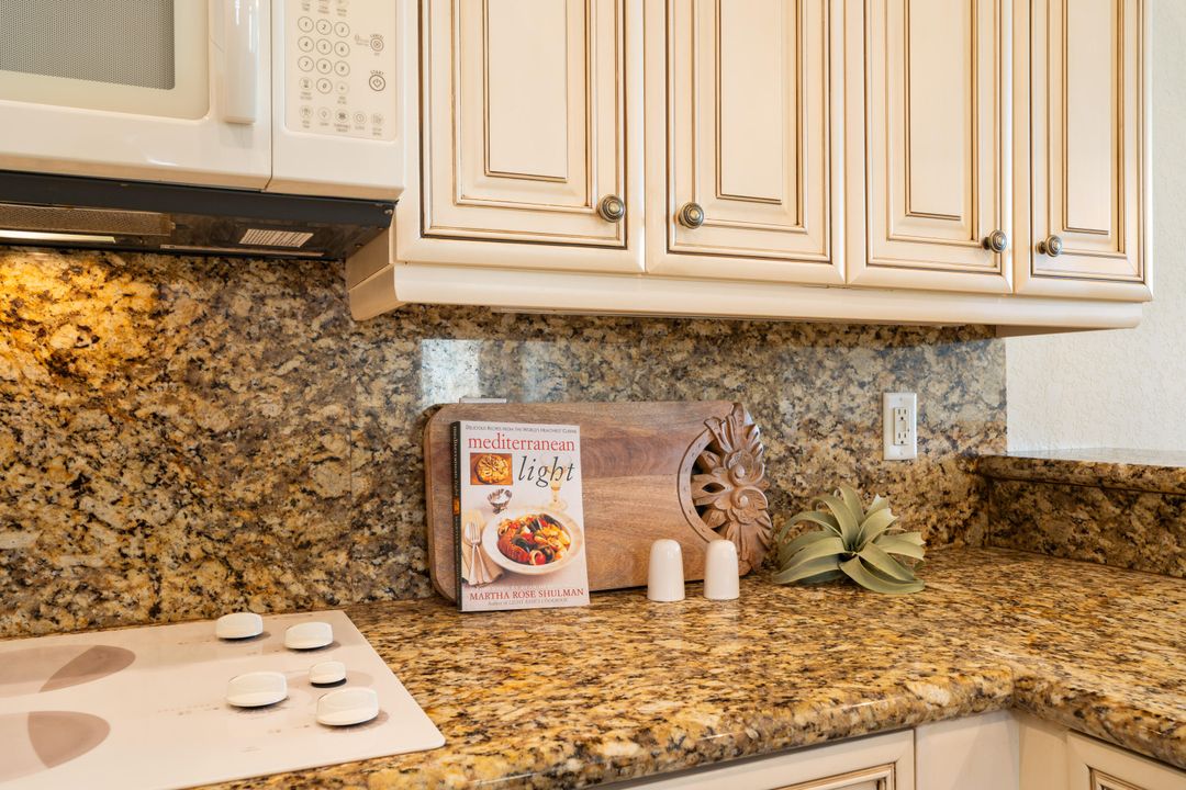 待售: $590,000 (2 贝兹, 2 浴室, 1513 平方英尺)