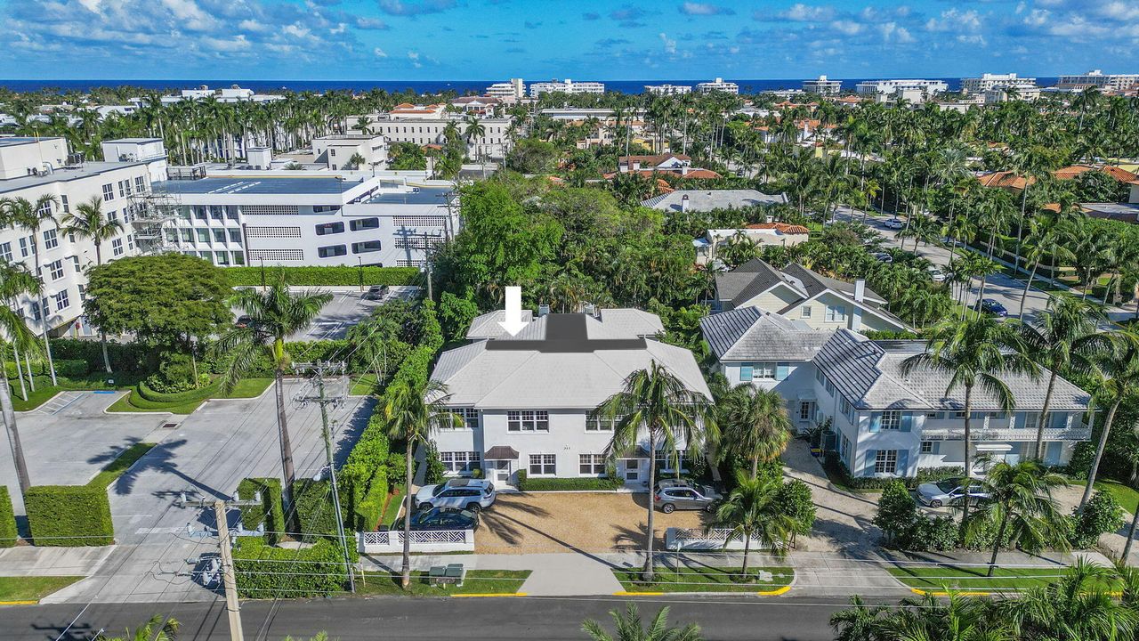 В аренду: $14,000 (3 спален, 2 ванн, 1559 Квадратных фут)