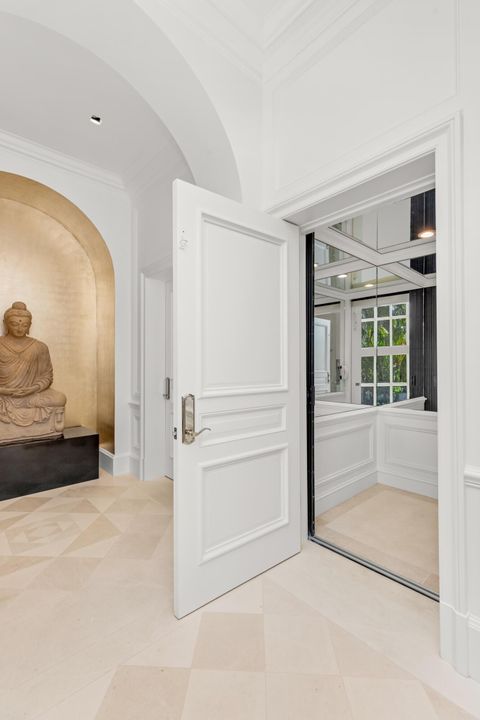 En Venta: $84,000,000 (7 camas, 9 baños, 13375 Pies cuadrados)