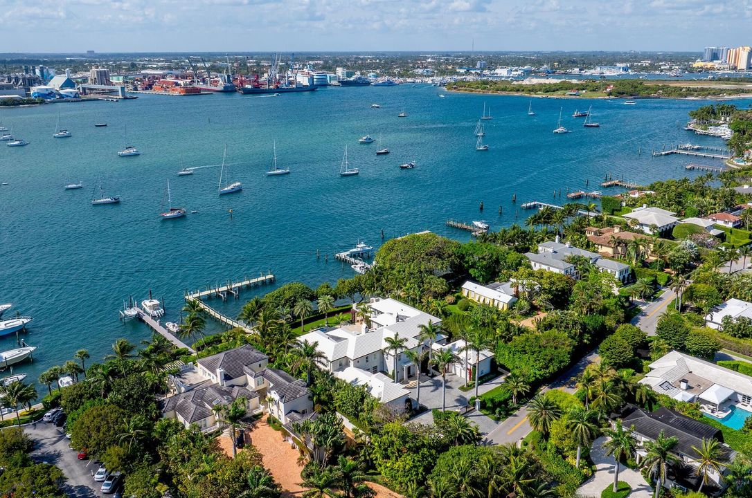 En Venta: $84,000,000 (7 camas, 9 baños, 13375 Pies cuadrados)