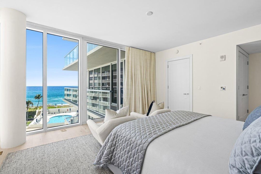 出租: $18,000 (2 贝兹, 3 浴室, 2608 平方英尺)