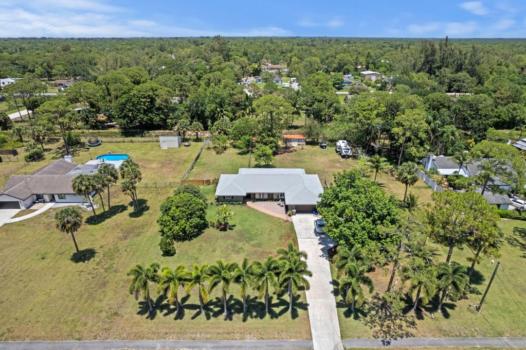 合同活跃: $640,000 (3 贝兹, 2 浴室, 2129 平方英尺)