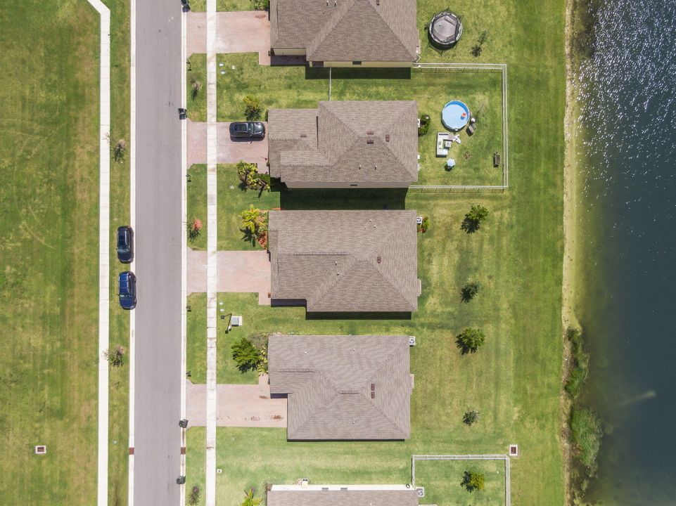 Active With Contract: $365,000 (4 beds, 2 baths, 1830 Square Feet)