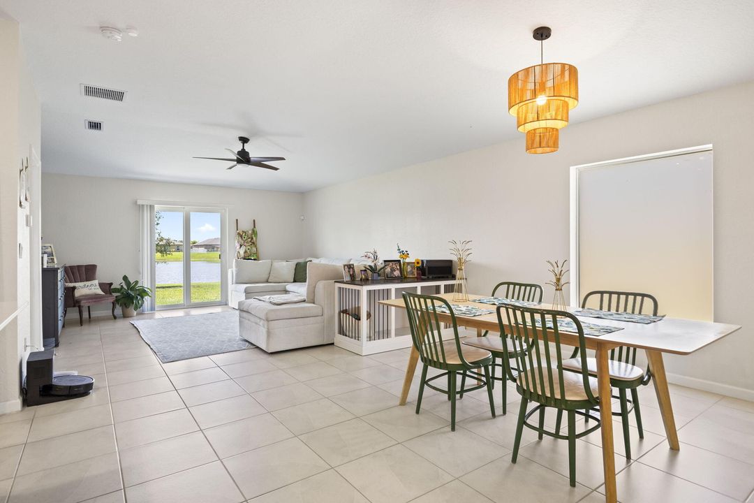 Active With Contract: $365,000 (4 beds, 2 baths, 1830 Square Feet)