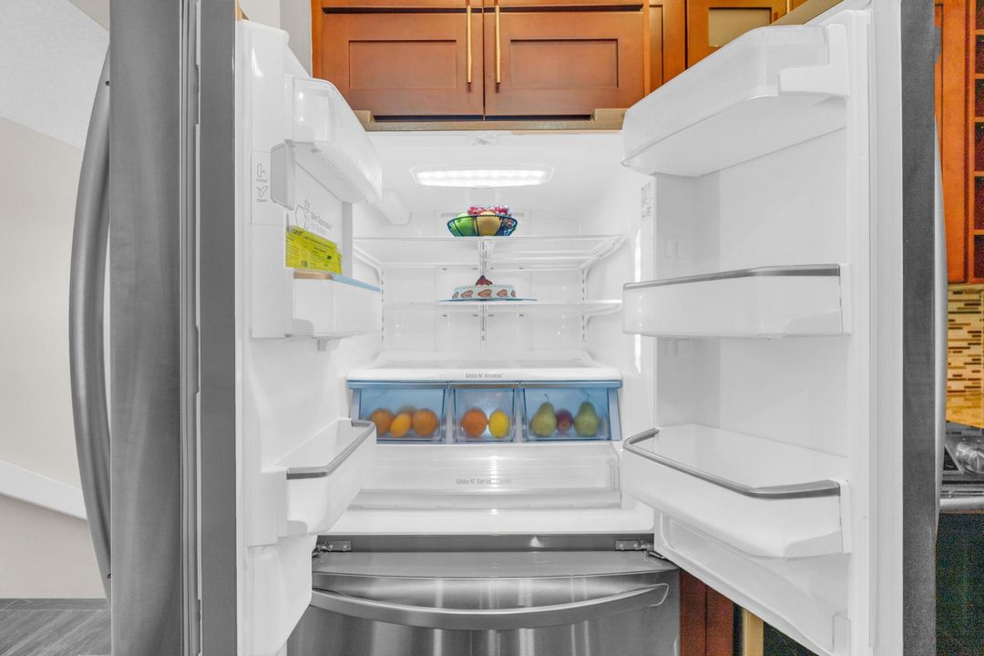 Active With Contract: $340,000 (4 beds, 2 baths, 1250 Square Feet)