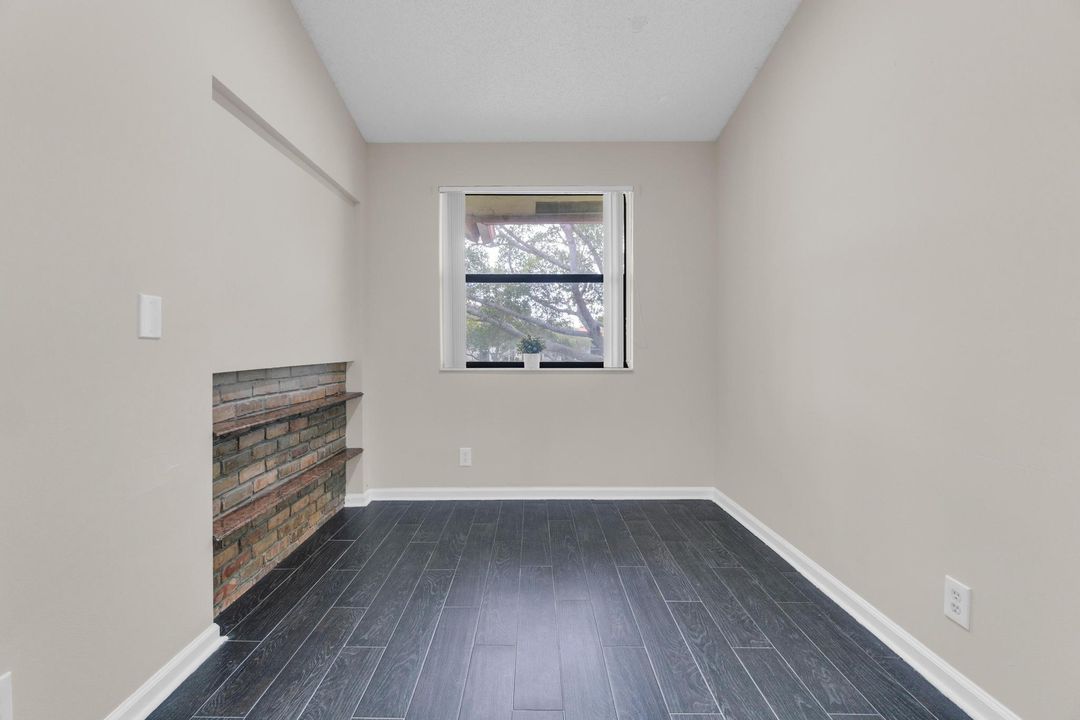 Active With Contract: $340,000 (4 beds, 2 baths, 1250 Square Feet)