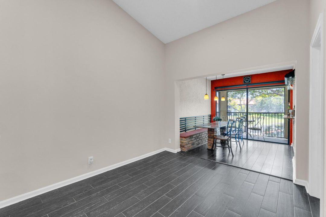 Active With Contract: $340,000 (4 beds, 2 baths, 1250 Square Feet)