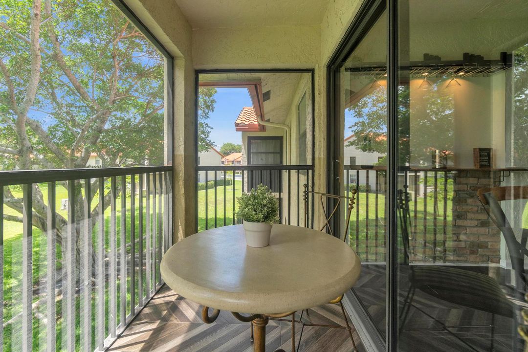 Active With Contract: $340,000 (4 beds, 2 baths, 1250 Square Feet)