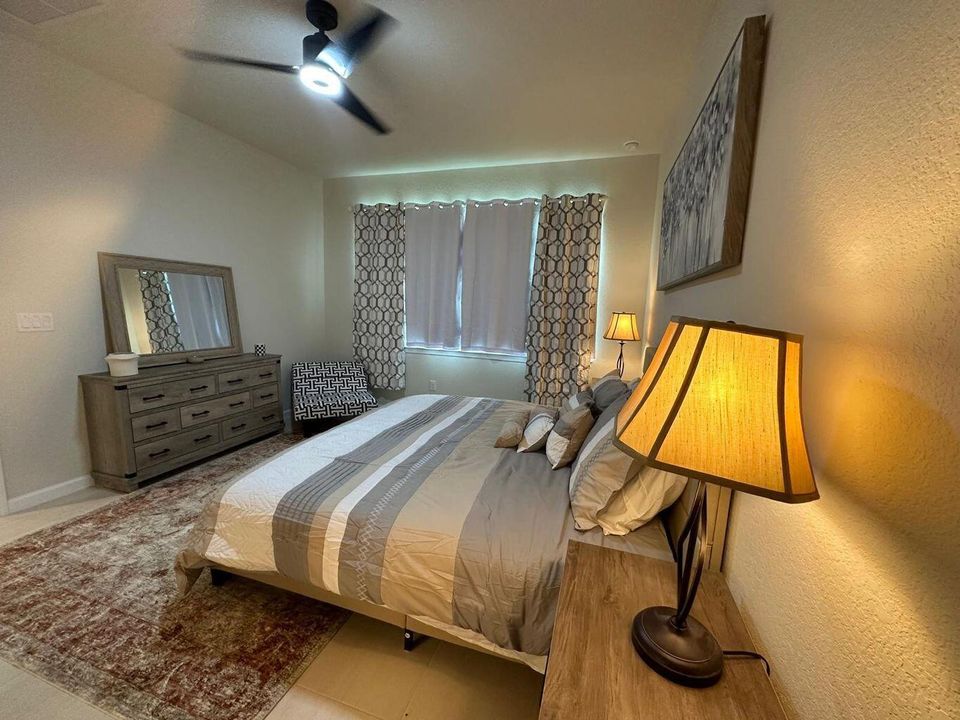 For Rent: $4,900 (2 beds, 2 baths, 1579 Square Feet)