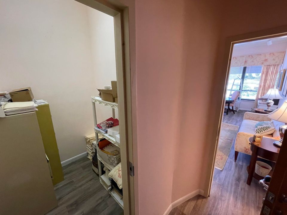 For Sale: $240,000 (0 beds, 0 baths, 1019 Square Feet)