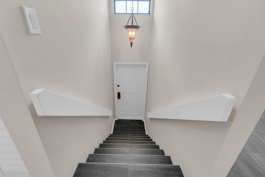 Active With Contract: $340,000 (4 beds, 2 baths, 1250 Square Feet)