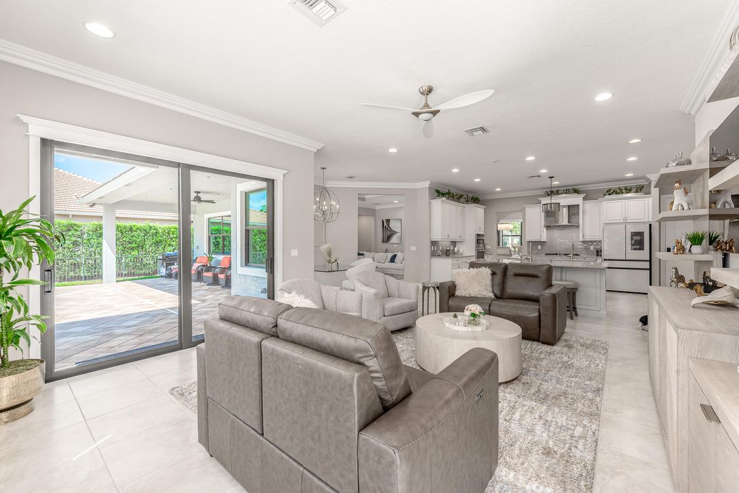 For Sale: $1,549,900 (5 beds, 4 baths, 4023 Square Feet)