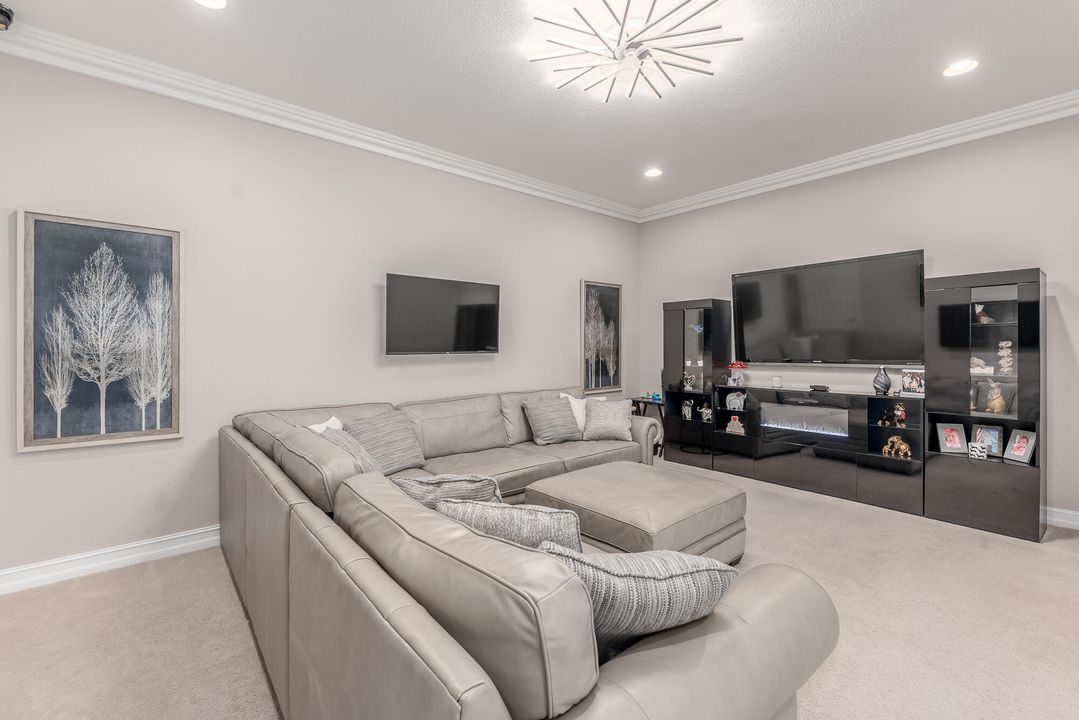 For Sale: $1,549,900 (5 beds, 4 baths, 4023 Square Feet)