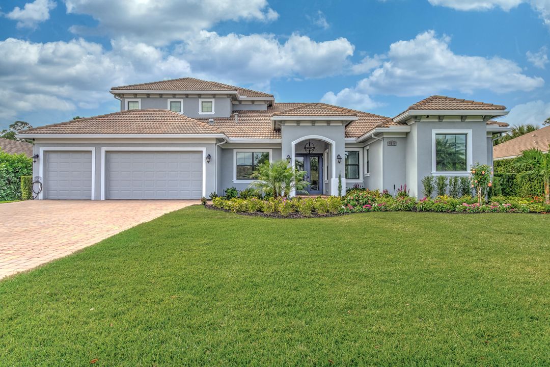 For Sale: $1,549,900 (5 beds, 4 baths, 4023 Square Feet)