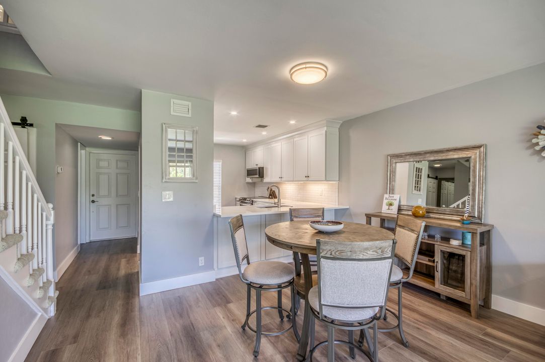 En Venta: $264,880 (2 camas, 2 baños, 1230 Pies cuadrados)