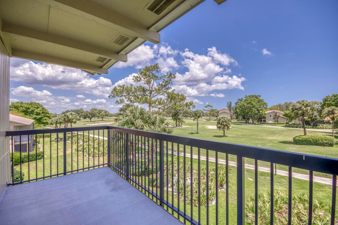 En Venta: $264,880 (2 camas, 2 baños, 1230 Pies cuadrados)