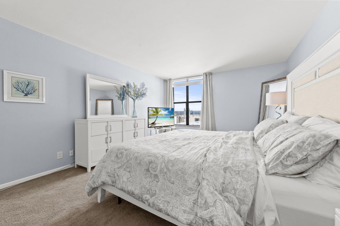 出租: $7,500 (2 贝兹, 2 浴室, 1637 平方英尺)