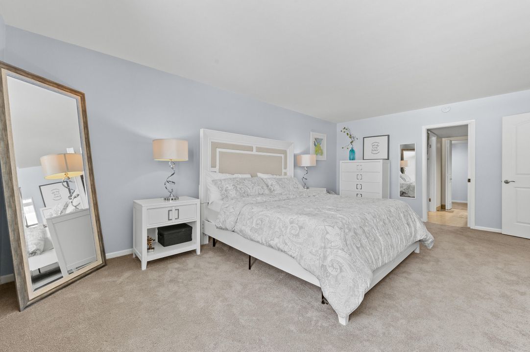 出租: $7,500 (2 贝兹, 2 浴室, 1637 平方英尺)