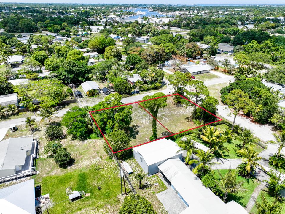 En Venta: $300,000 (0 camas, 0 baños, 0 Pies cuadrados)