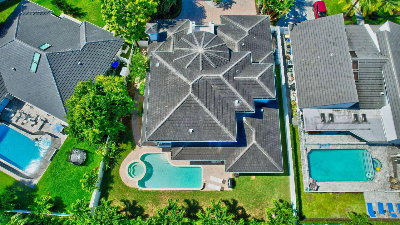 待售: $2,800,000 (6 贝兹, 6 浴室, 4768 平方英尺)