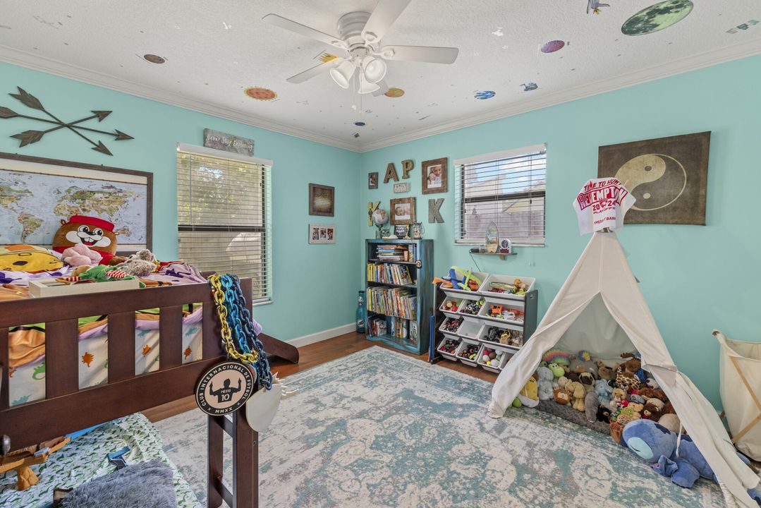 For Rent: $10,500 (3 beds, 2 baths, 1667 Square Feet)