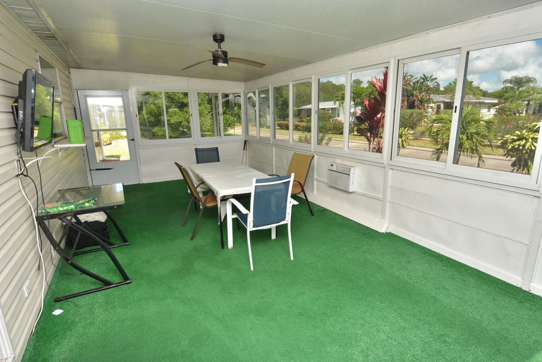 For Sale: $169,900 (3 beds, 2 baths, 1330 Square Feet)