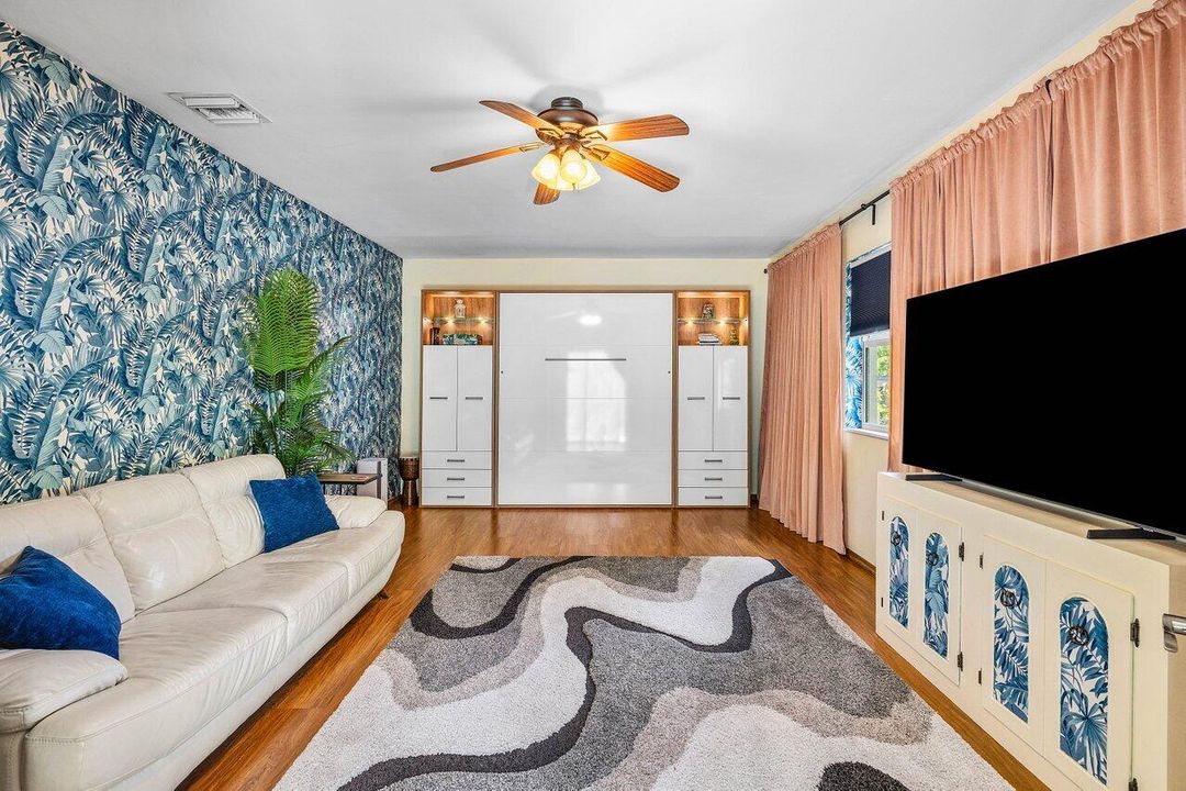 For Sale: $615,000 (3 beds, 2 baths, 2210 Square Feet)