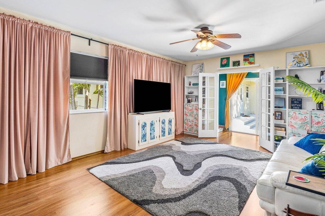 For Sale: $615,000 (3 beds, 2 baths, 2210 Square Feet)