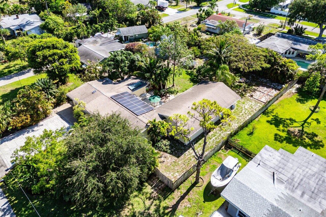 For Sale: $615,000 (3 beds, 2 baths, 2210 Square Feet)