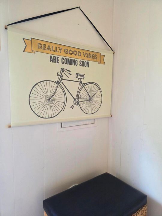 合同活跃: $35,000 (2 贝兹, 2 浴室, 1020 平方英尺)