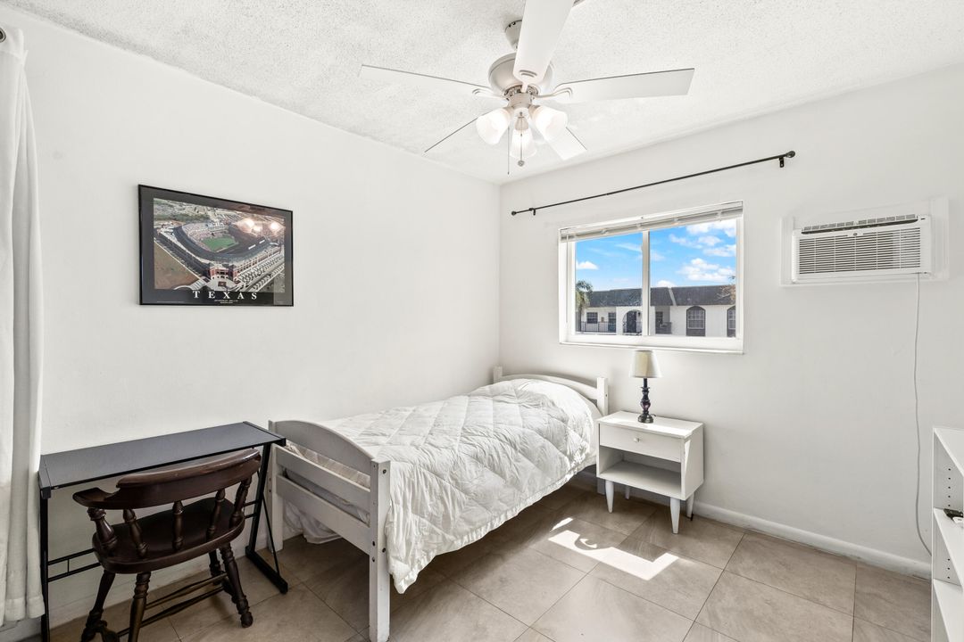 For Sale: $145,000 (2 beds, 1 baths, 763 Square Feet)