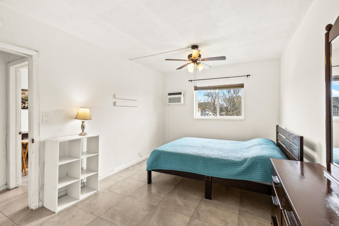 For Sale: $145,000 (2 beds, 1 baths, 763 Square Feet)