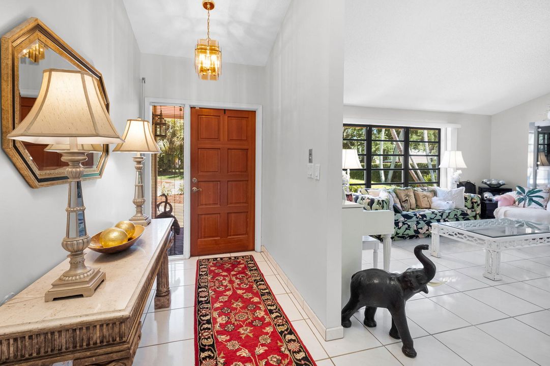 Activo con contrato: $1,150,000 (4 camas, 3 baños, 2854 Pies cuadrados)