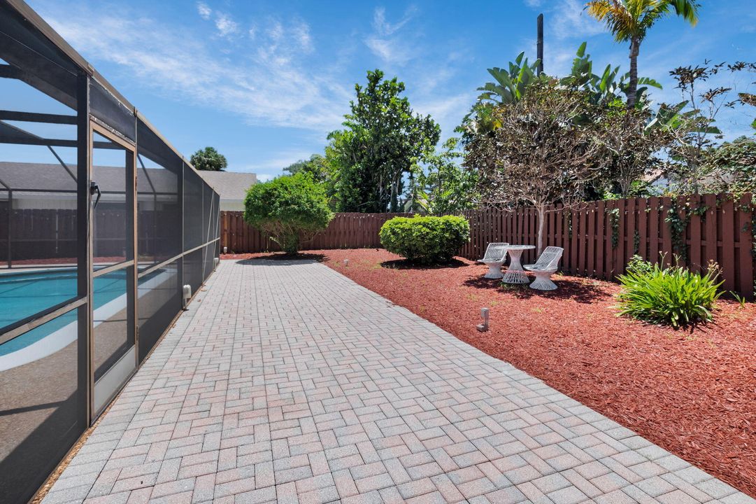 Activo con contrato: $1,150,000 (4 camas, 3 baños, 2854 Pies cuadrados)