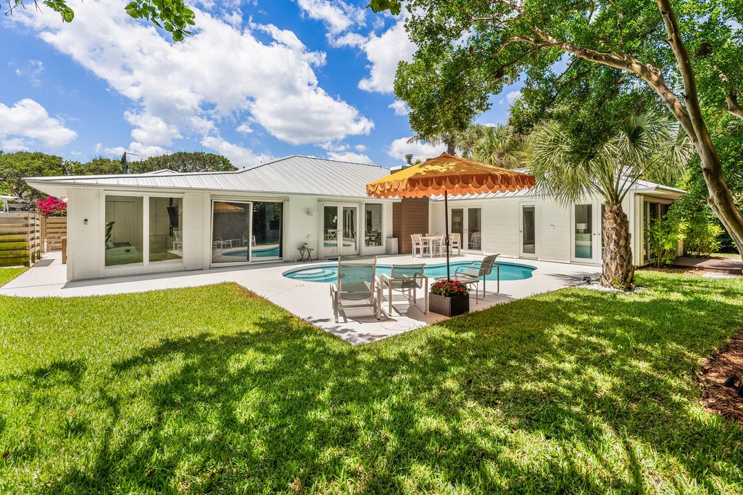 На продажу: $1,350,000 (4 спален, 4 ванн, 2360 Квадратных фут)