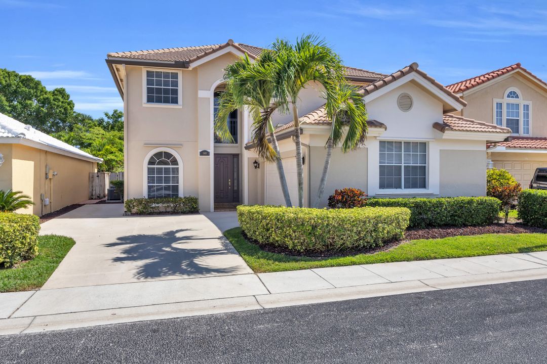 Active With Contract: $895,000 (5 beds, 4 baths, 3446 Square Feet)